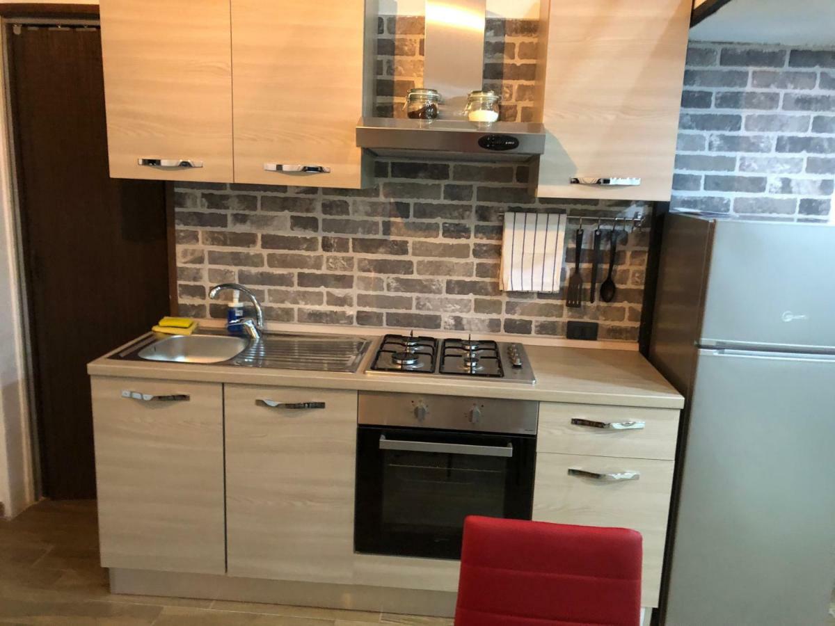 Jordanaus Apartment Наполи Екстериор снимка